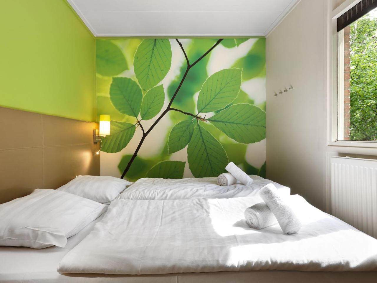 Comfort 6-Person Dog Bungalow In The Holiday Park Landal Heideheuvel Beekbergen Room photo